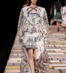 Коллекция Louis Vuitton Ready-To-Wear Весна-Лето 2025