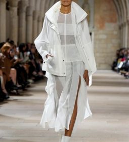 Коллекция Akris Ready-To-Wear Весна-Лето 2025