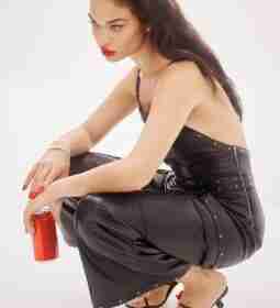 Шанина Шейк (Shanina Shaik) в фотосессии для журнала Vogue Australia (2022)