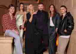 Виктория Бекхэм презентовала новую коллекцию своего модного дома Victoria Beckham осень-зима — 2026/2027 в…