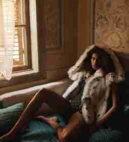 Имаан Хаммам (Imaan Hammam) в фотосессии для журнала Vogue Netherlands (2025)